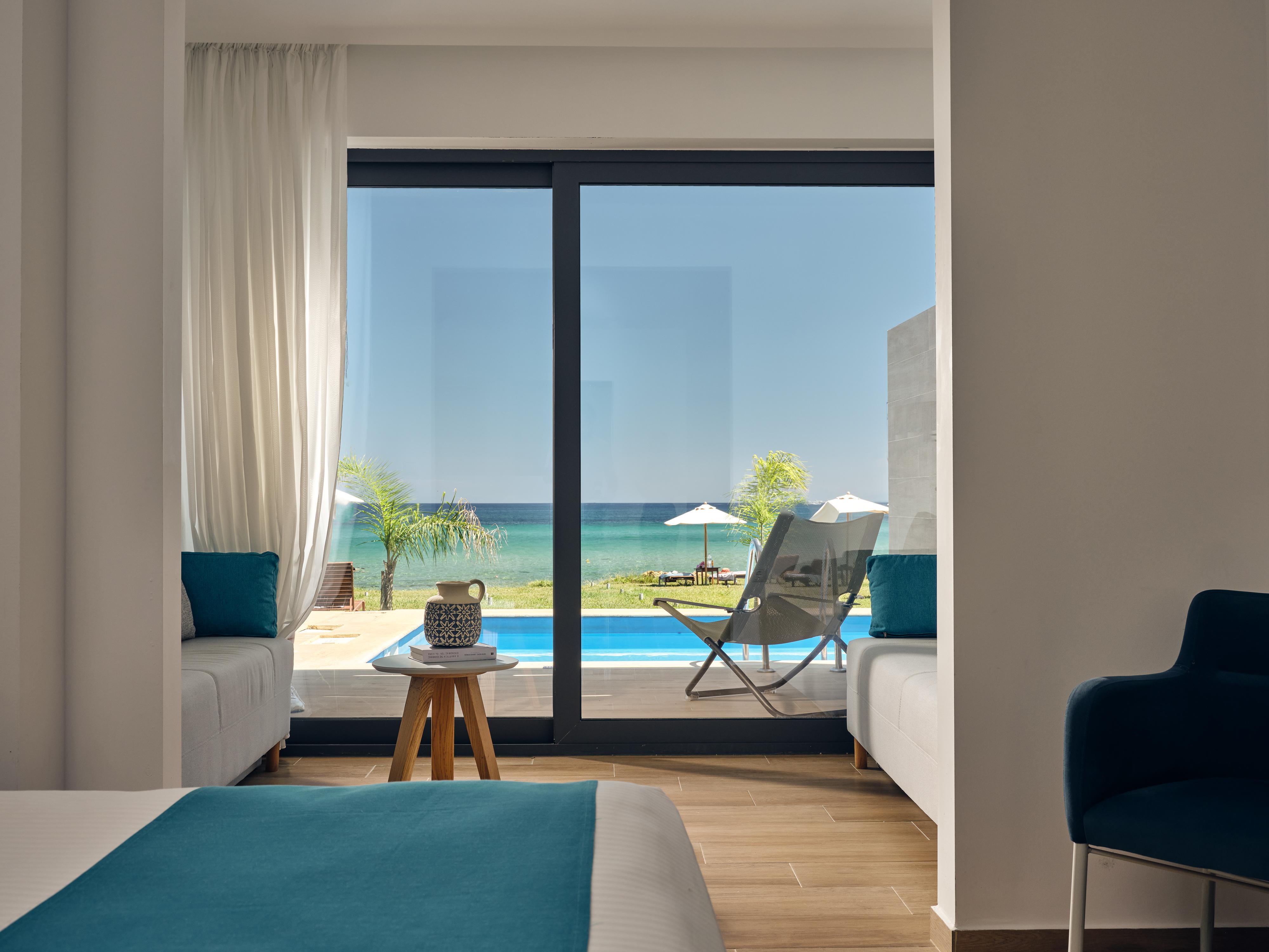 Cavo Orient Beach Hotel & Suites Drosia  Exterior photo