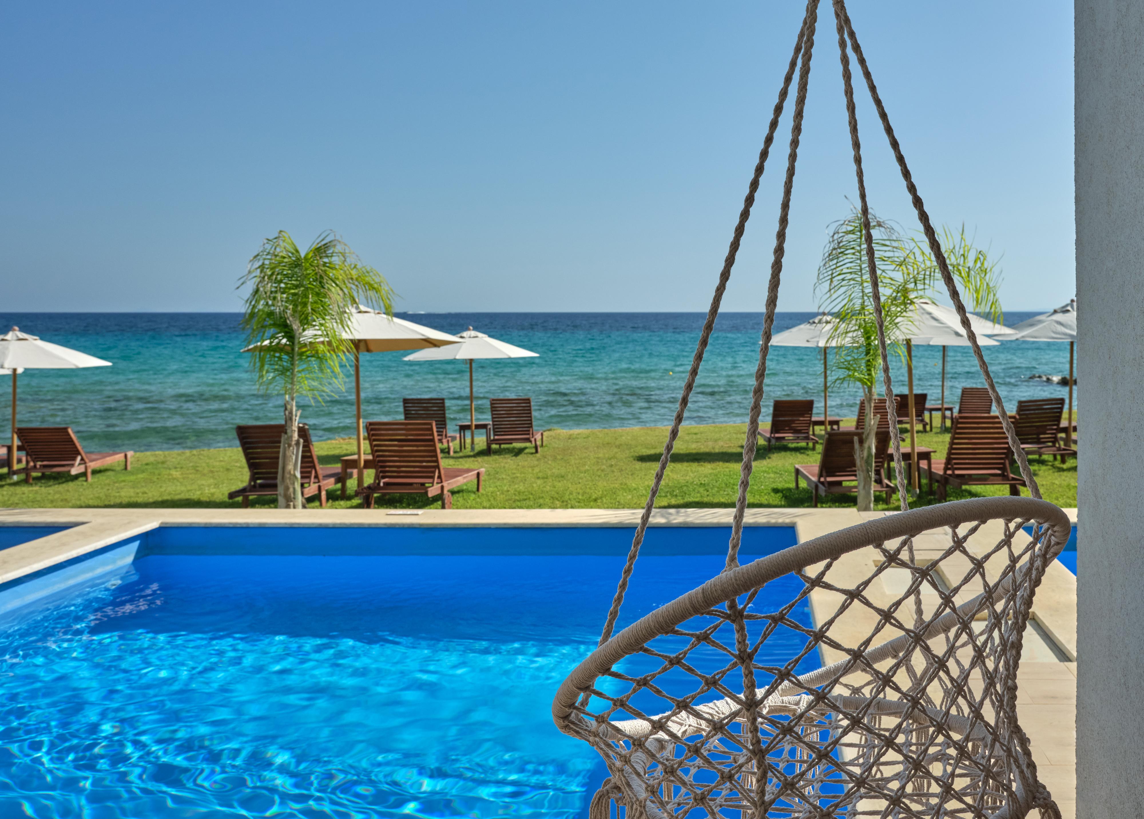 Cavo Orient Beach Hotel & Suites Drosia  Exterior photo
